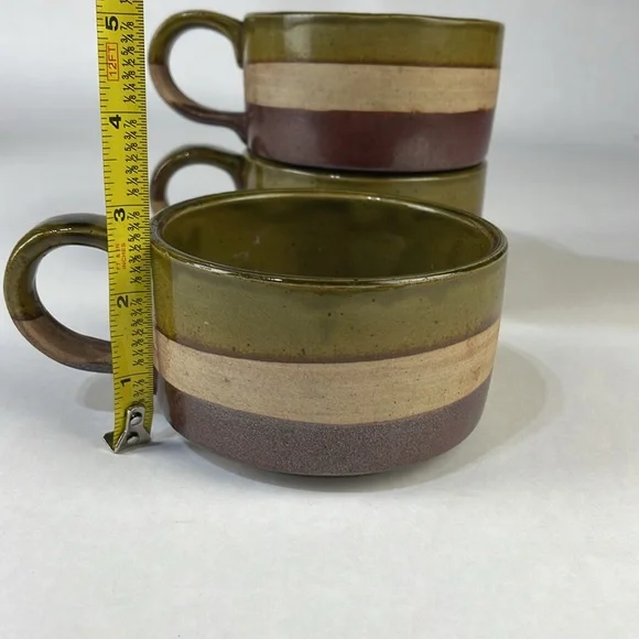 Vintage Triple Glaze Oversized Pottery Mugs (set of 3) - Picture 12 of 13